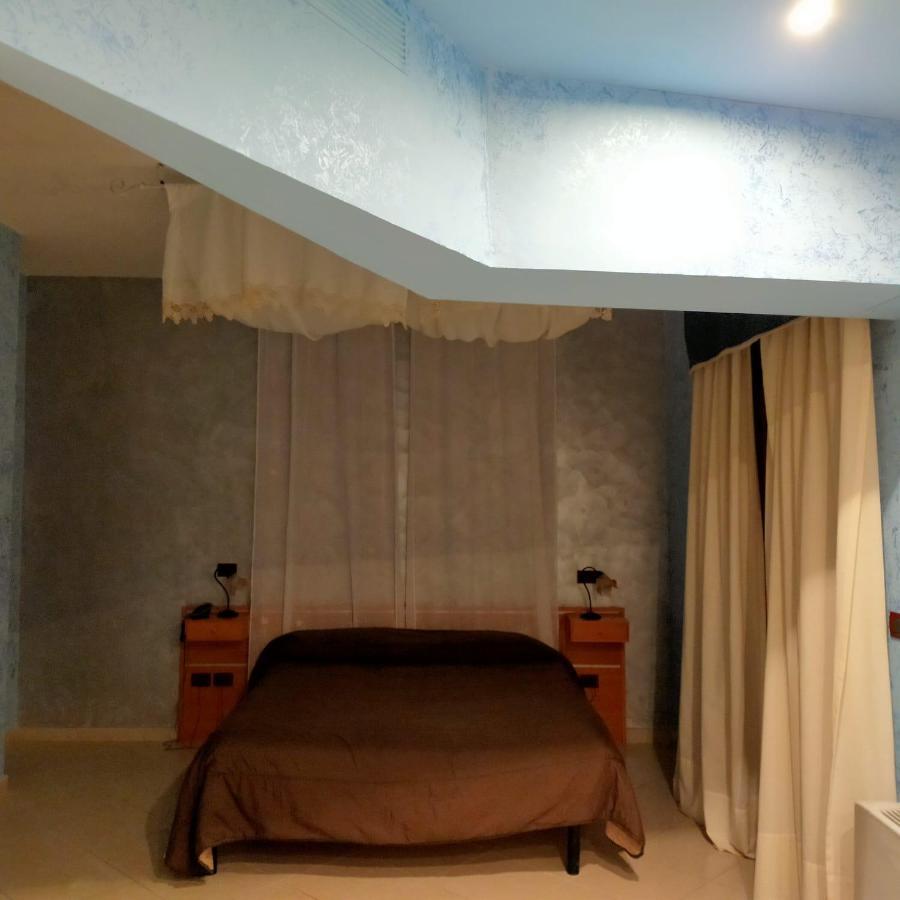 Royal Hotel Montevergine Ospedaletto dʼAlpinolo Zewnętrze zdjęcie