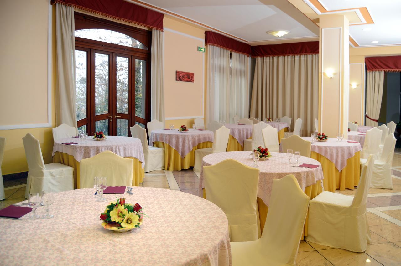Royal Hotel Montevergine Ospedaletto dʼAlpinolo Zewnętrze zdjęcie