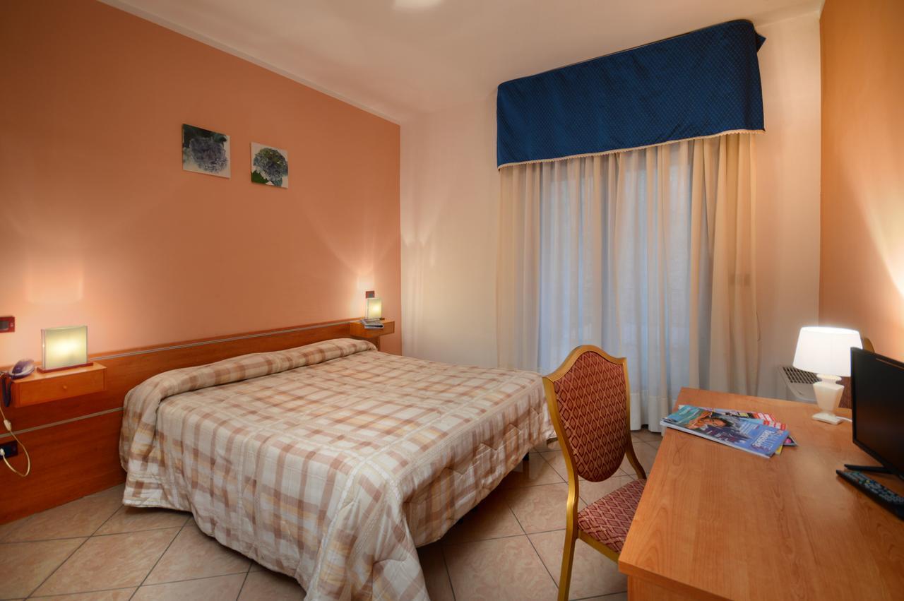 Royal Hotel Montevergine Ospedaletto dʼAlpinolo Zewnętrze zdjęcie